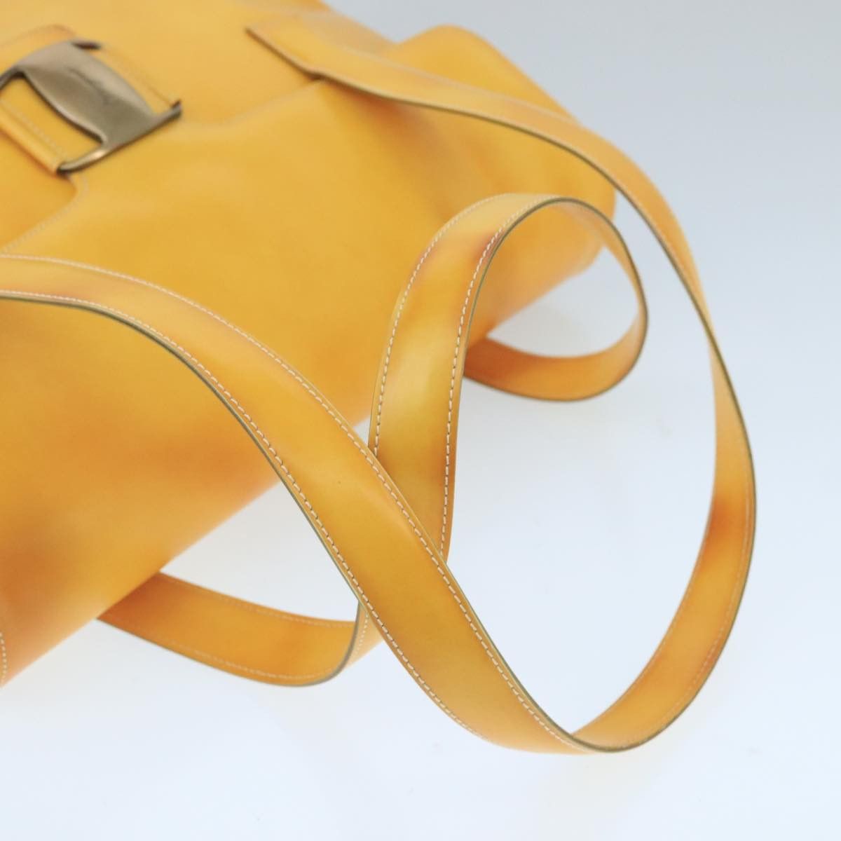 Salvatore Ferragamo Vara Yellow Leather Shoulder Bag (Pre-Owned) Size ONE SIZE - 5 Thumbnail