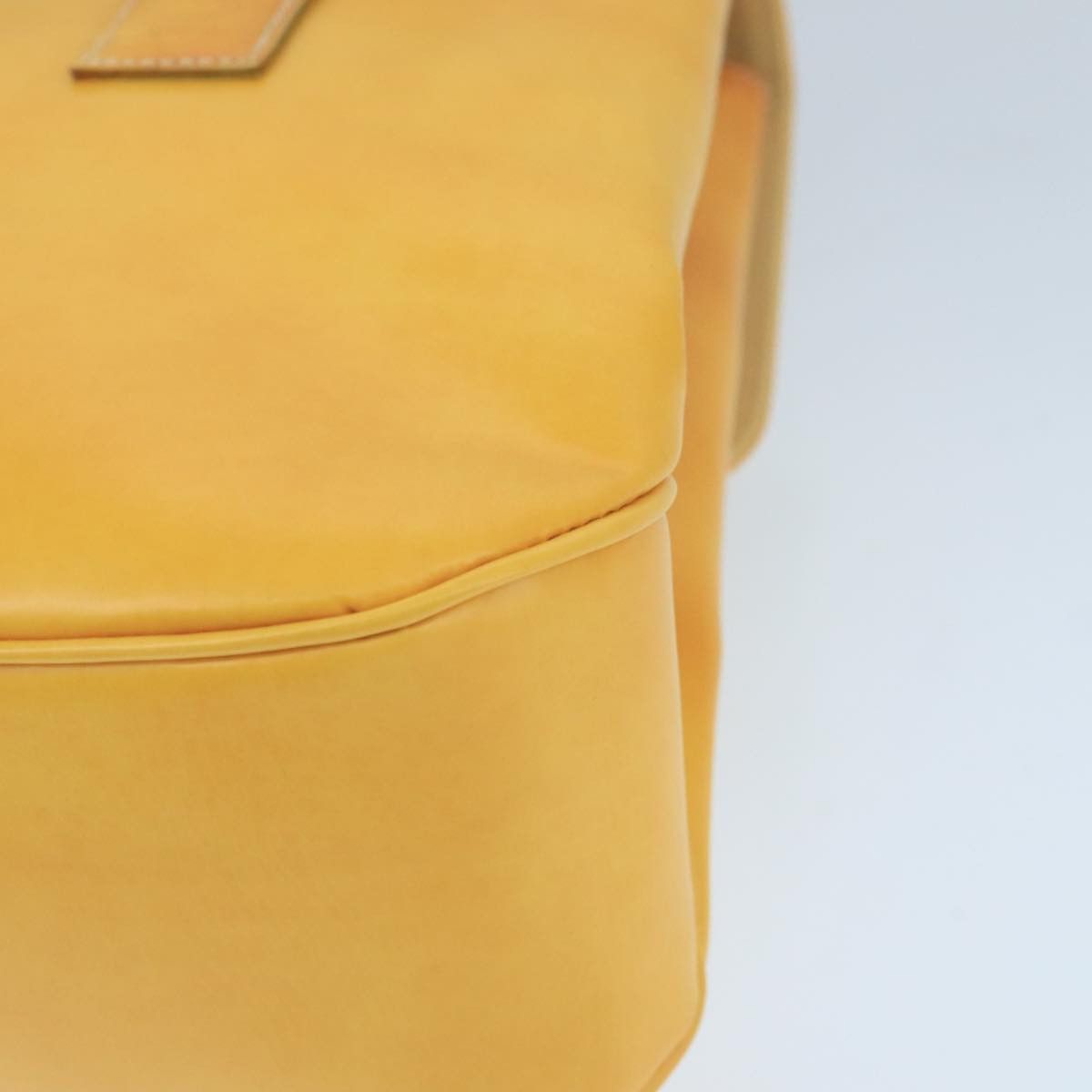 Salvatore Ferragamo Vara Yellow Leather Shoulder Bag (Pre-Owned) Size ONE SIZE - 9 Thumbnail