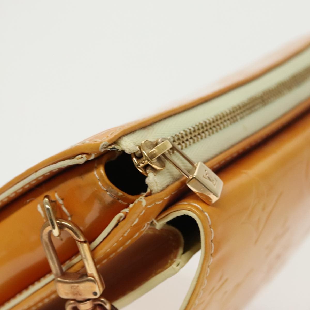 Louis Vuitton Mott Yellow Patent Leather Shoulder Bag (Pre-Owned) Size ONE SIZE - 13 Thumbnail