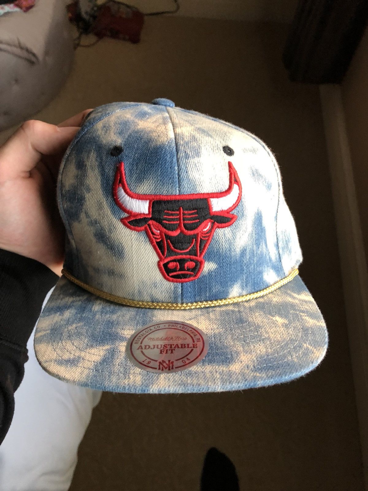 Mitchell & Ness Chicago Bulls Denim Washed Hat Size ONE SIZE - 1 Preview