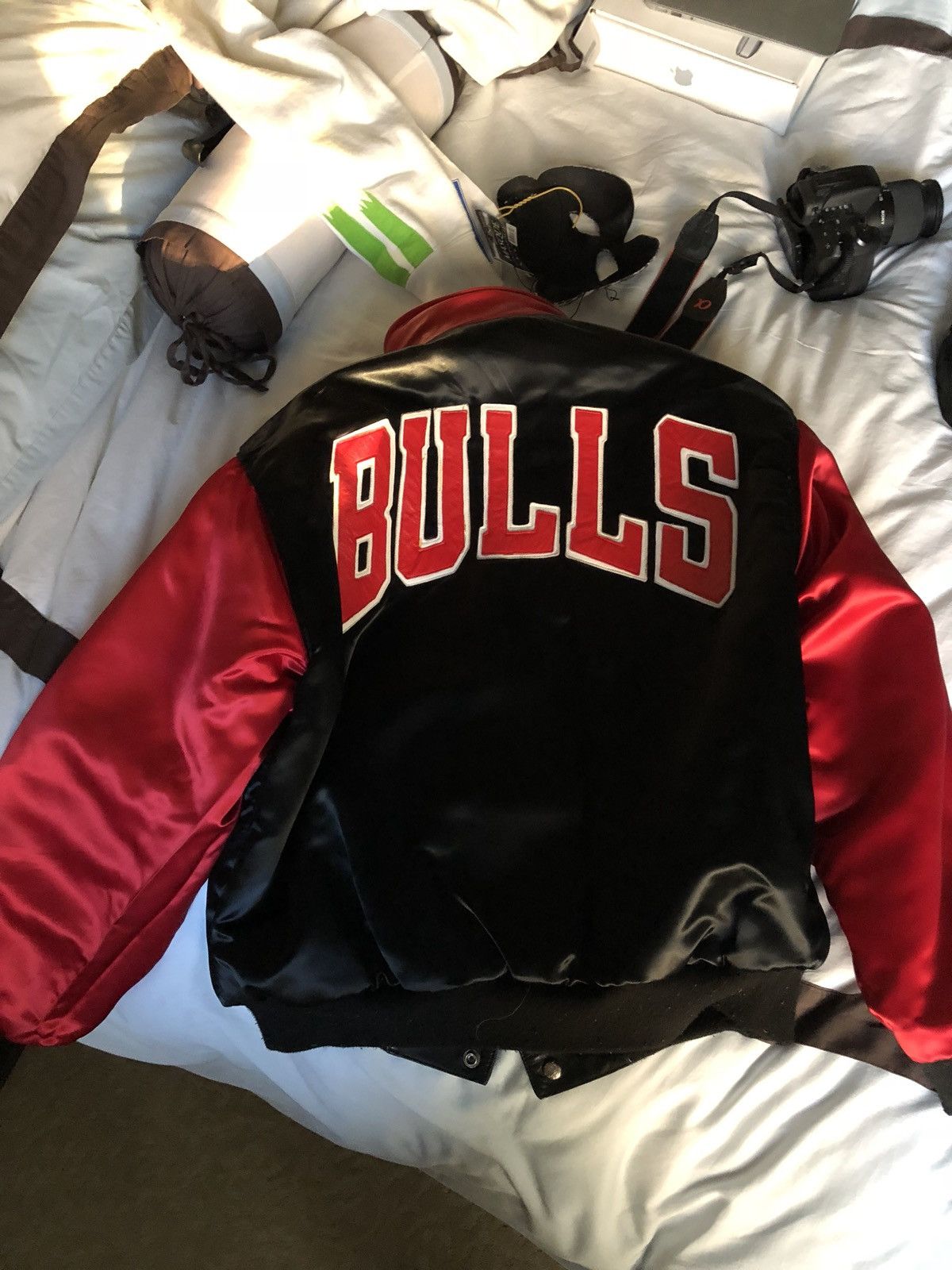 NBA Retro Chicago Bulls Reversible Leather Jacket Bomber Size US L / EU 52-54 / 3 - 4 Thumbnail