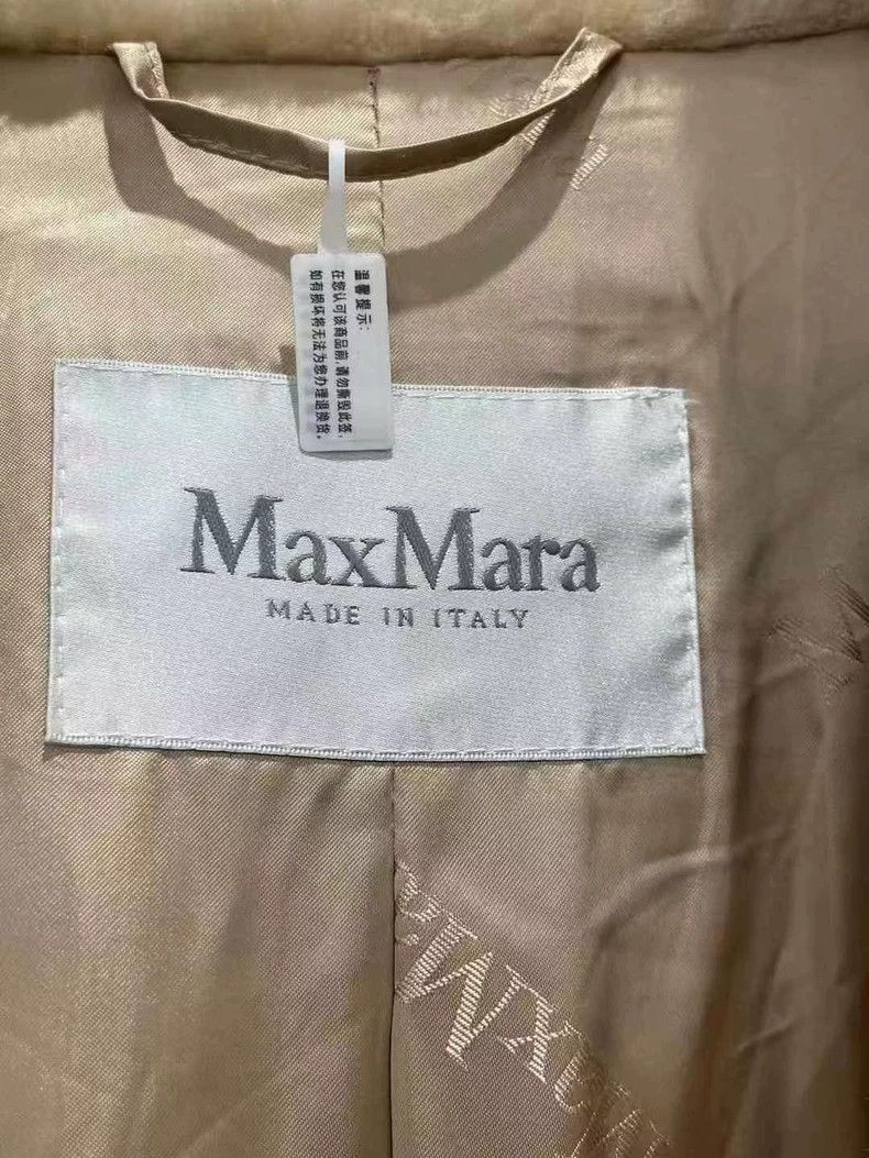 Max Mara MaxMara gold button teddy coat Size US S / EU 44-46 / 1 - 6 Thumbnail