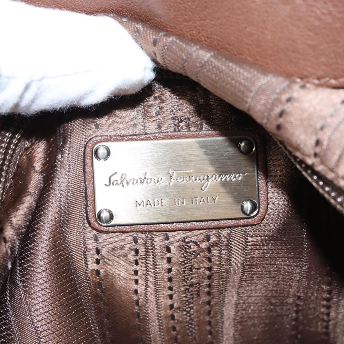 Salvatore Ferragamo Gancini Brown Leather Shoulder Bag (Pre-Owned) Size ONE SIZE - 16 Thumbnail