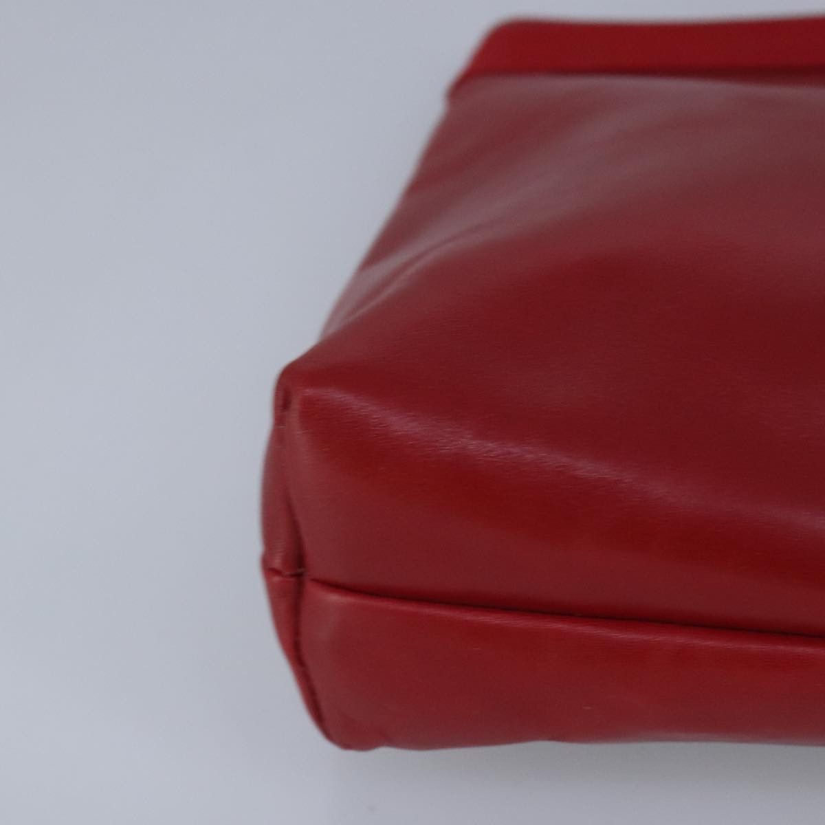 Salvatore Ferragamo Vara Red Leather Shoulder Bag (Pre-Owned) Size ONE SIZE - 9 Thumbnail