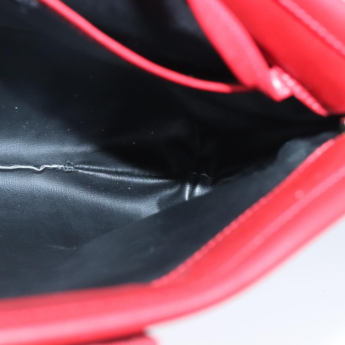 Salvatore Ferragamo Vara Red Leather Shoulder Bag (Pre-Owned) Size ONE SIZE - 15 Thumbnail
