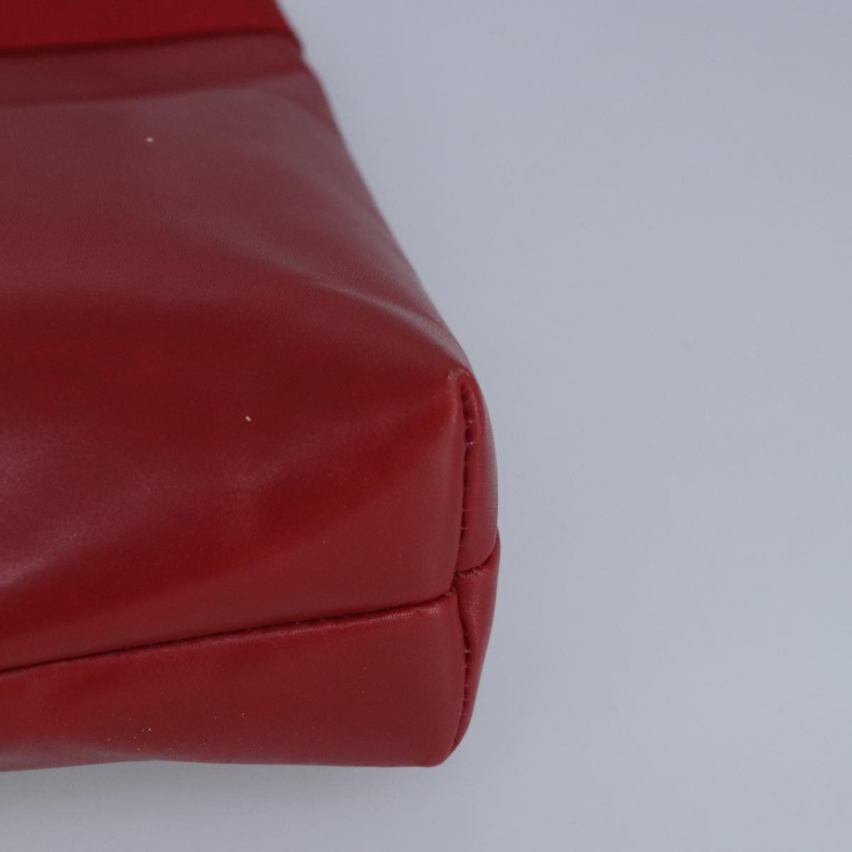 Salvatore Ferragamo Vara Red Leather Shoulder Bag (Pre-Owned) Size ONE SIZE - 10 Thumbnail