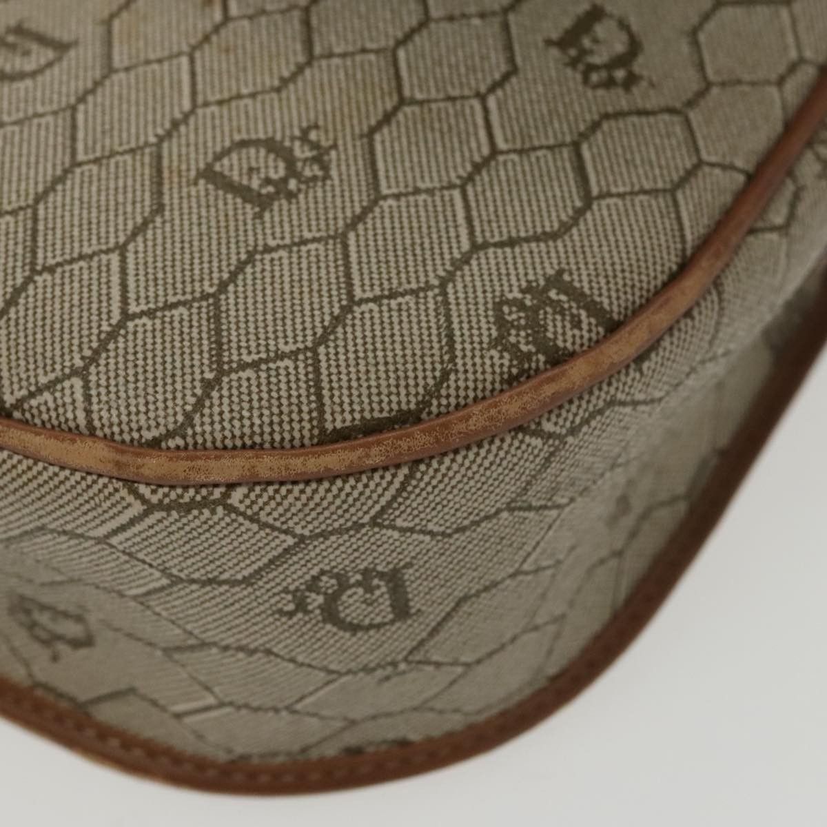 Dior Honeycomb Beige Canvas Shoulder Bag (Pre-Owned) Size ONE SIZE - 9 Thumbnail