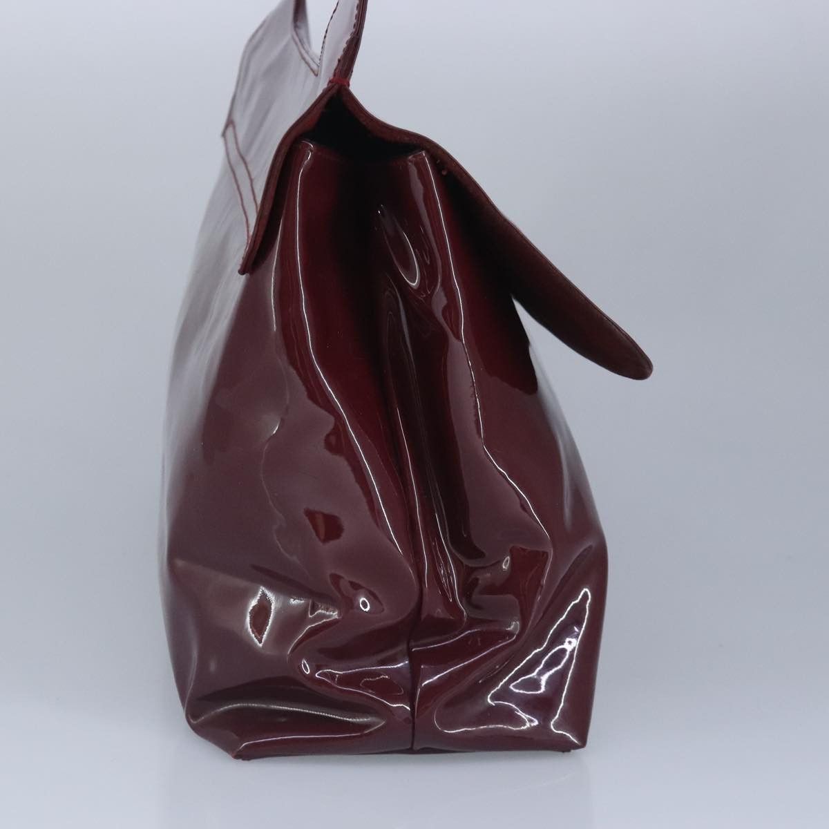 Salvatore Ferragamo Gancini Burgundy Patent Leather Shoulder Bag (Pre-Owned) Size ONE SIZE - 4 Thumbnail