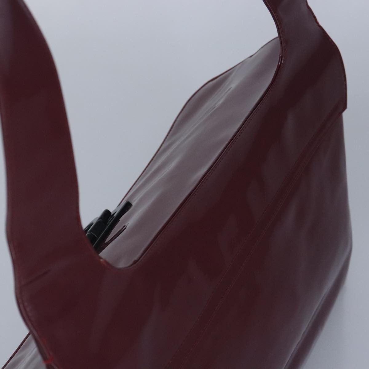Salvatore Ferragamo Gancini Burgundy Patent Leather Shoulder Bag (Pre-Owned) Size ONE SIZE - 6 Thumbnail