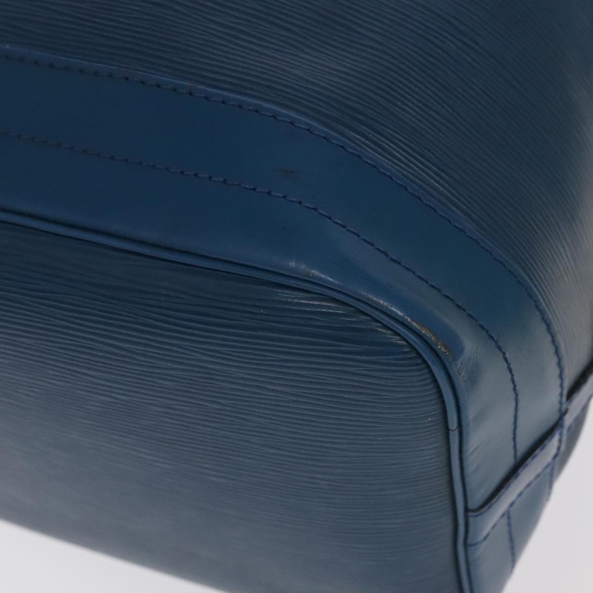 Louis Vuitton Noe Blue Leather Shoulder Bag (Pre-Owned) Size ONE SIZE - 12 Thumbnail