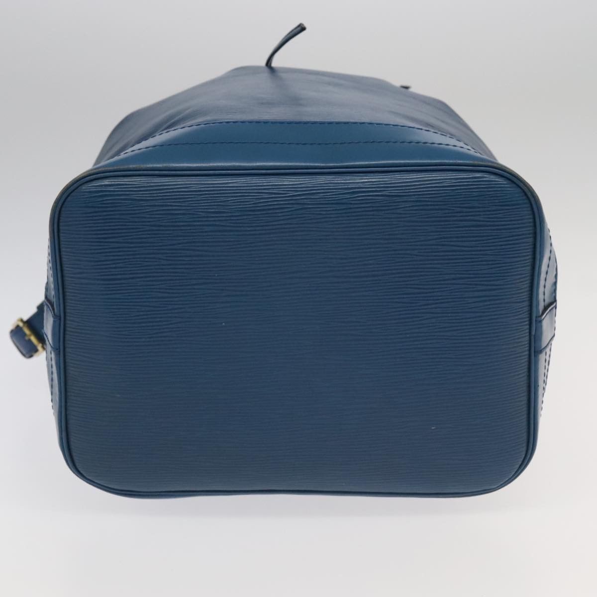 Louis Vuitton Noe Blue Leather Shoulder Bag (Pre-Owned) Size ONE SIZE - 9 Thumbnail