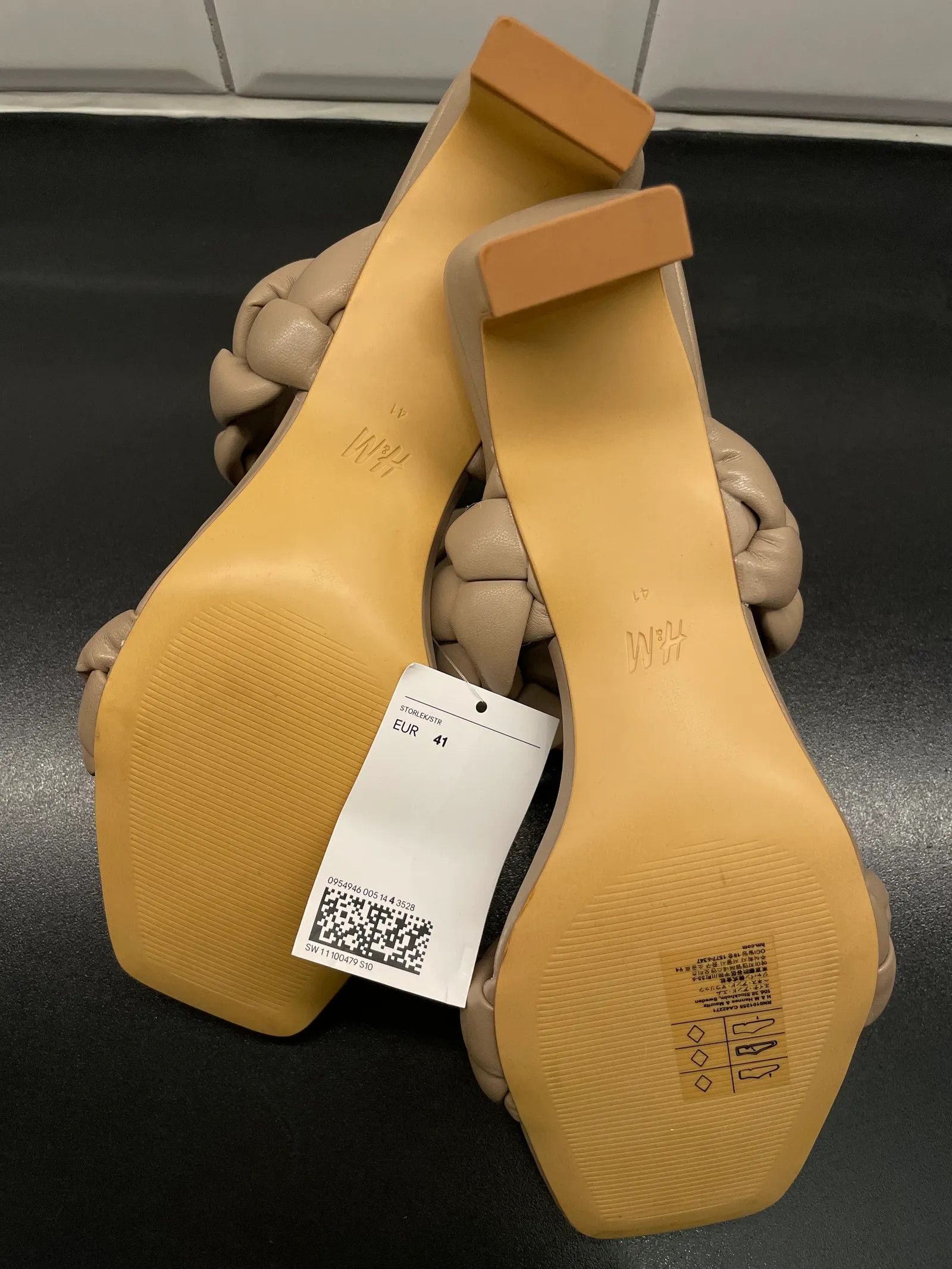 H&M H&M Heels Size US 11 / IT 41 - 3 Thumbnail