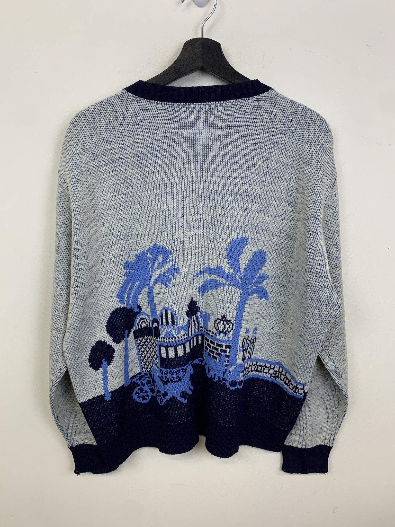 Other Vintage Sweater 1970s Palace All Over Graphic Knit Sweater Size L Size US L / EU 52-54 / 3 - 4 Thumbnail