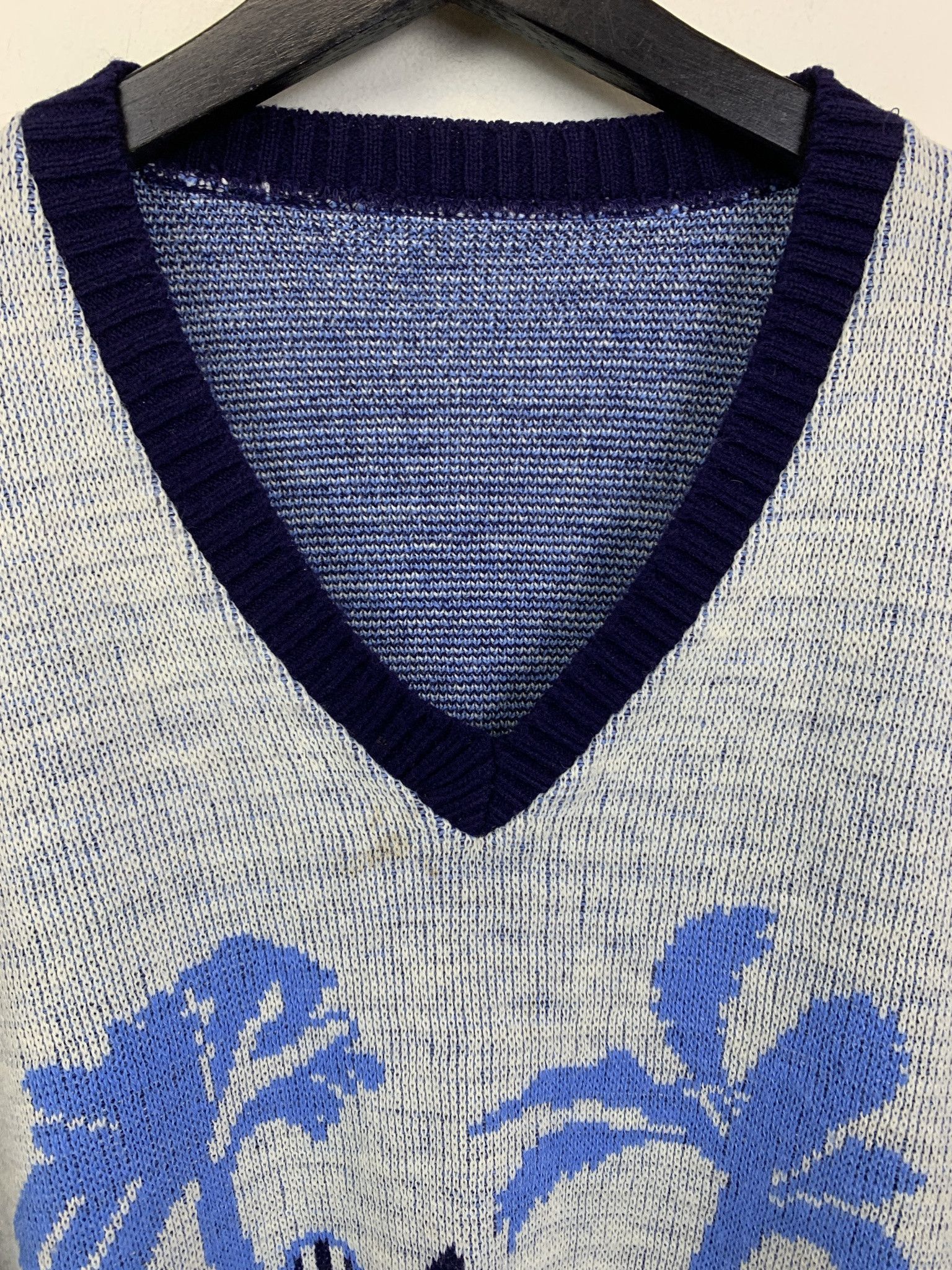 Other Vintage Sweater 1970s Palace All Over Graphic Knit Sweater Size L Size US L / EU 52-54 / 3 - 3 Thumbnail