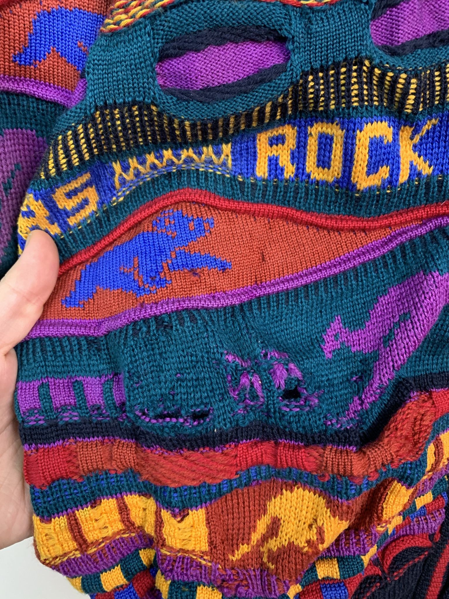 Other Vintage Sweater 1990s Knit Coogi Emaroo Austrailian Distressed Knit Cardigan Size S Size US S / EU 44-46 / 1 - 3 Thumbnail