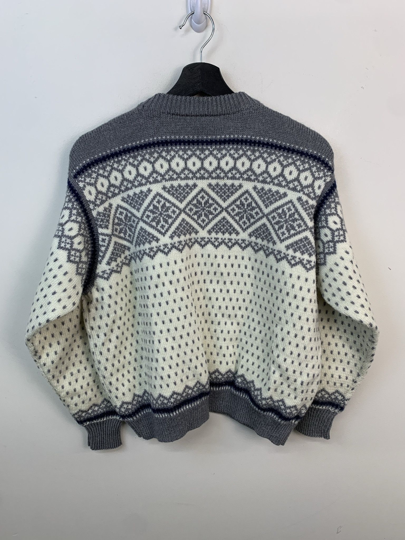 Vintage Vintage Sweater 1990s Knit Cardigan Snowflake Fancy Sweater Size M Size US M / EU 48-50 / 2 - 2 Thumbnail