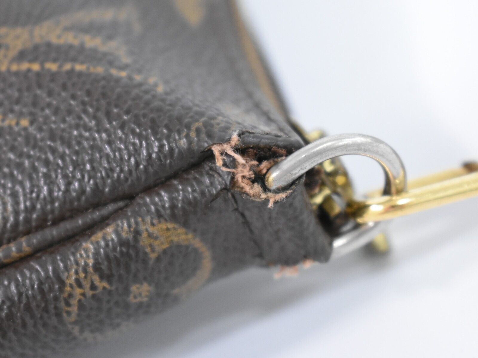 Louis Vuitton Pochette Accessoire Brown Canvas Handbag (Pre-Owned) Size ONE SIZE - 6 Thumbnail