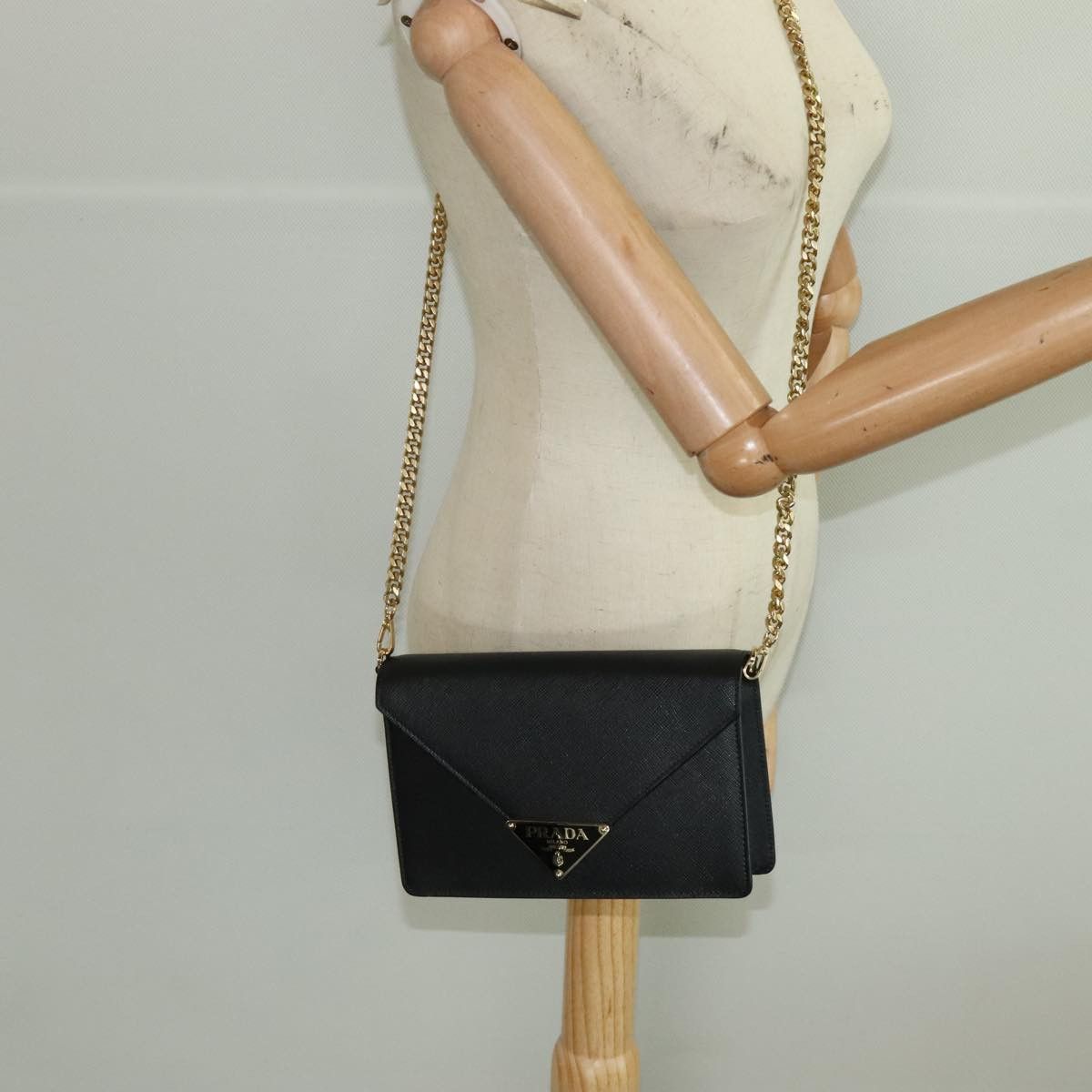 Prada Saffiano Black Leather Shoulder Bag (Pre-Owned) Size ONE SIZE - 18 Thumbnail