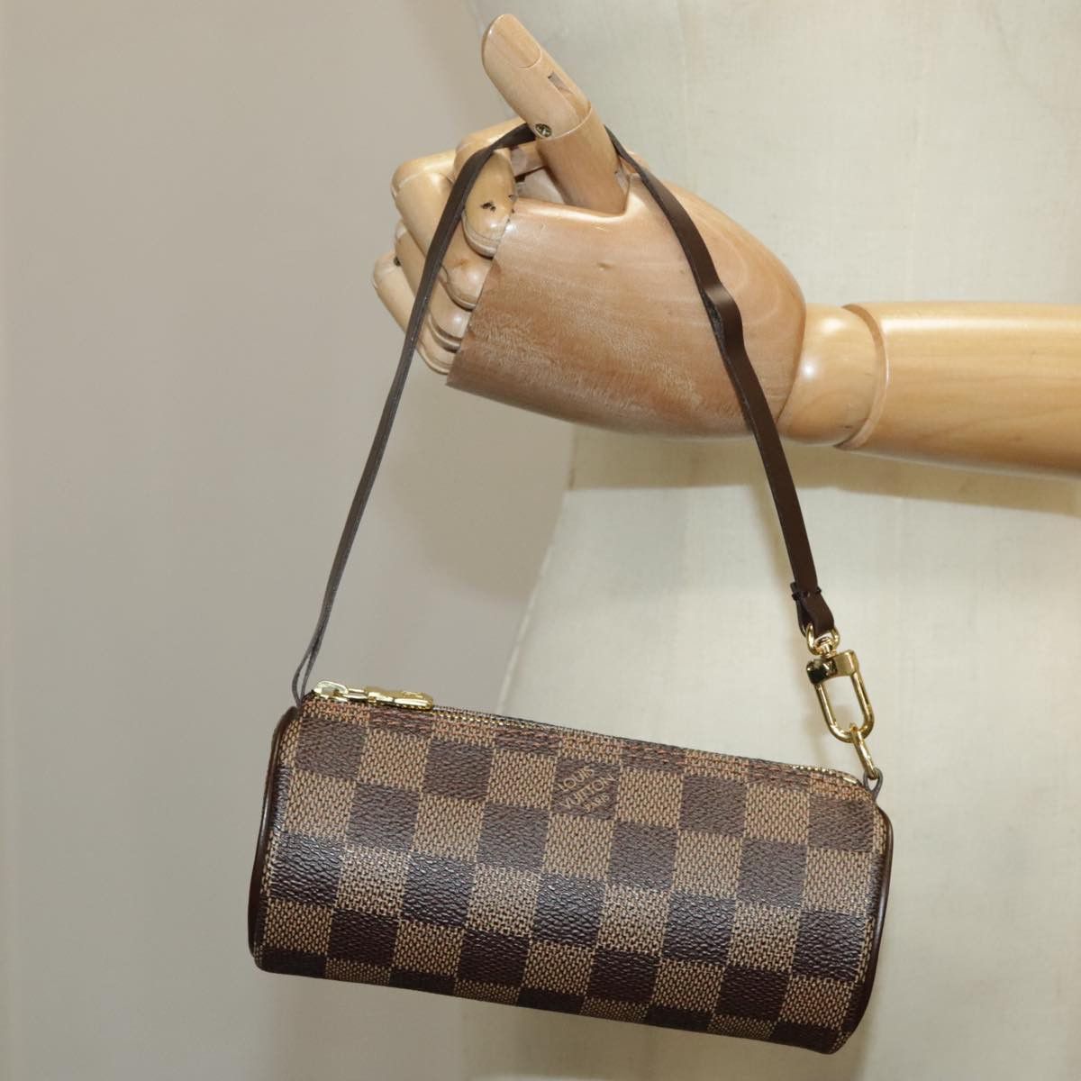 Louis Vuitton Louis Vuitton Papillon clutch Size ONE SIZE - 22 Thumbnail