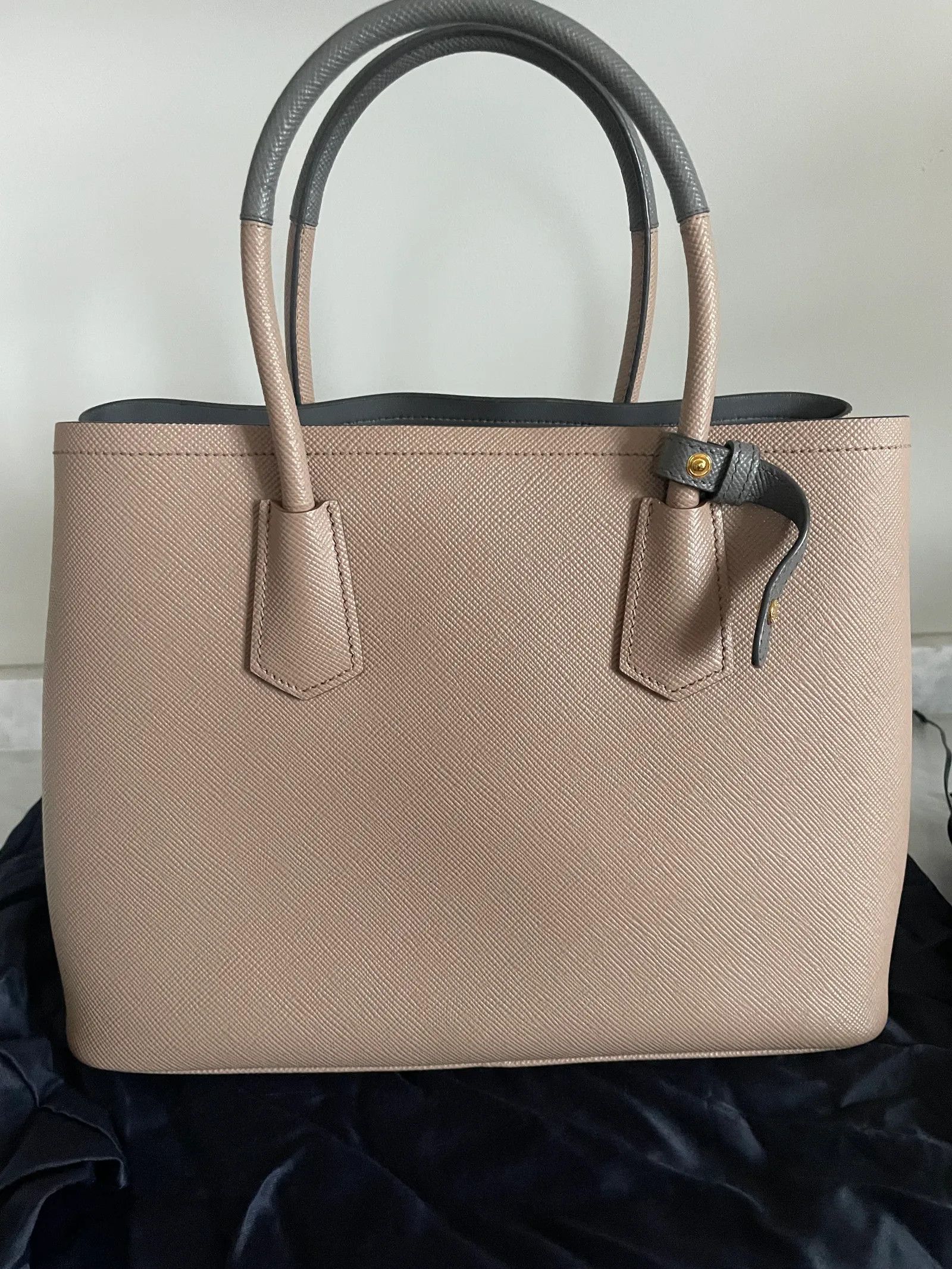 Prada Prada Bucket Bag Size ONE SIZE - 2 Thumbnail