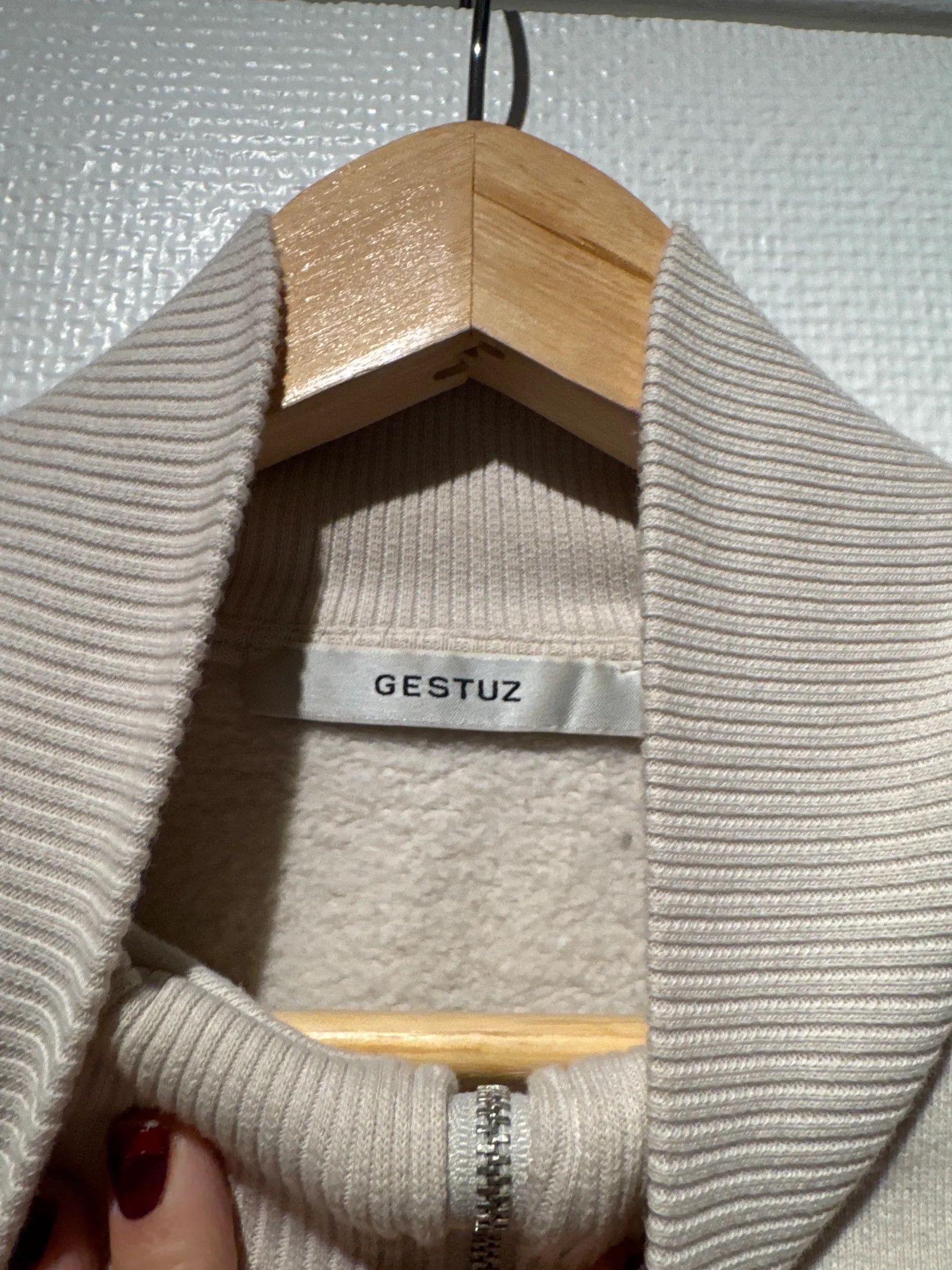 Gestuz Gestuz Sweater Size S / US 4 / IT 40 - 2 Thumbnail
