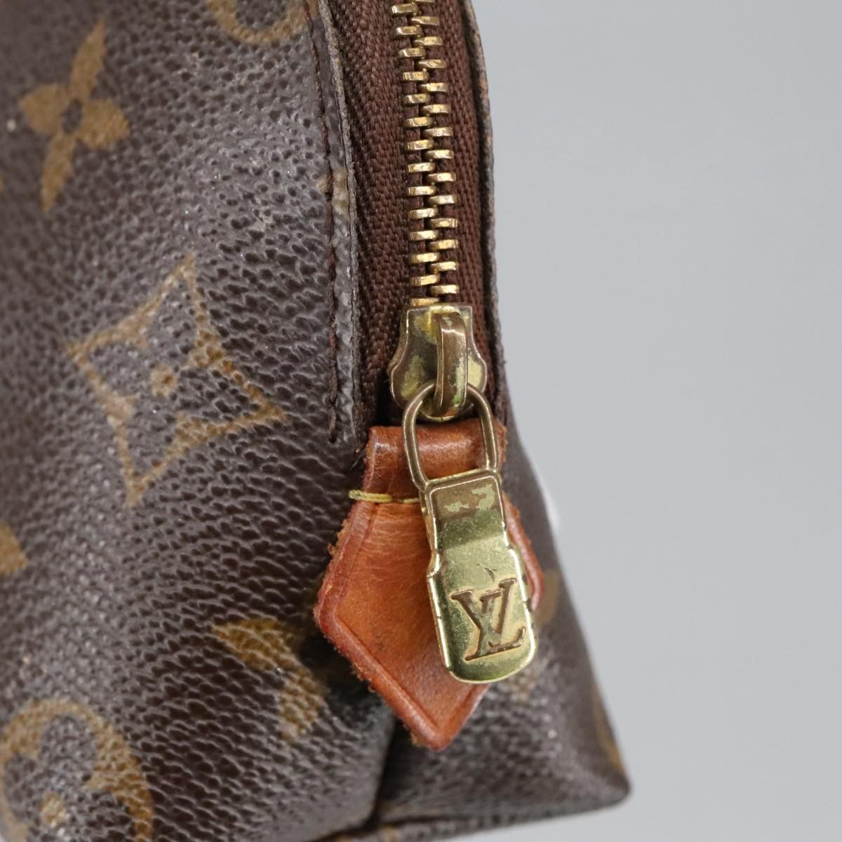 Louis Vuitton Cosmetic Pouch Brown Canvas Clutch Bag (Pre-Owned) Size ONE SIZE - 7 Thumbnail