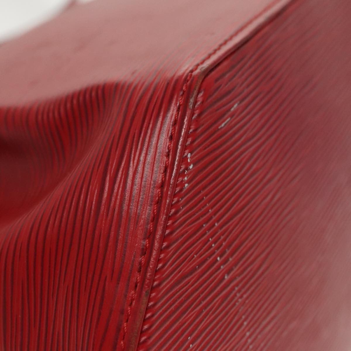 Louis Vuitton Sac D'épaule Red Leather Shoulder Bag (Pre-Owned) Size ONE SIZE - 8 Thumbnail