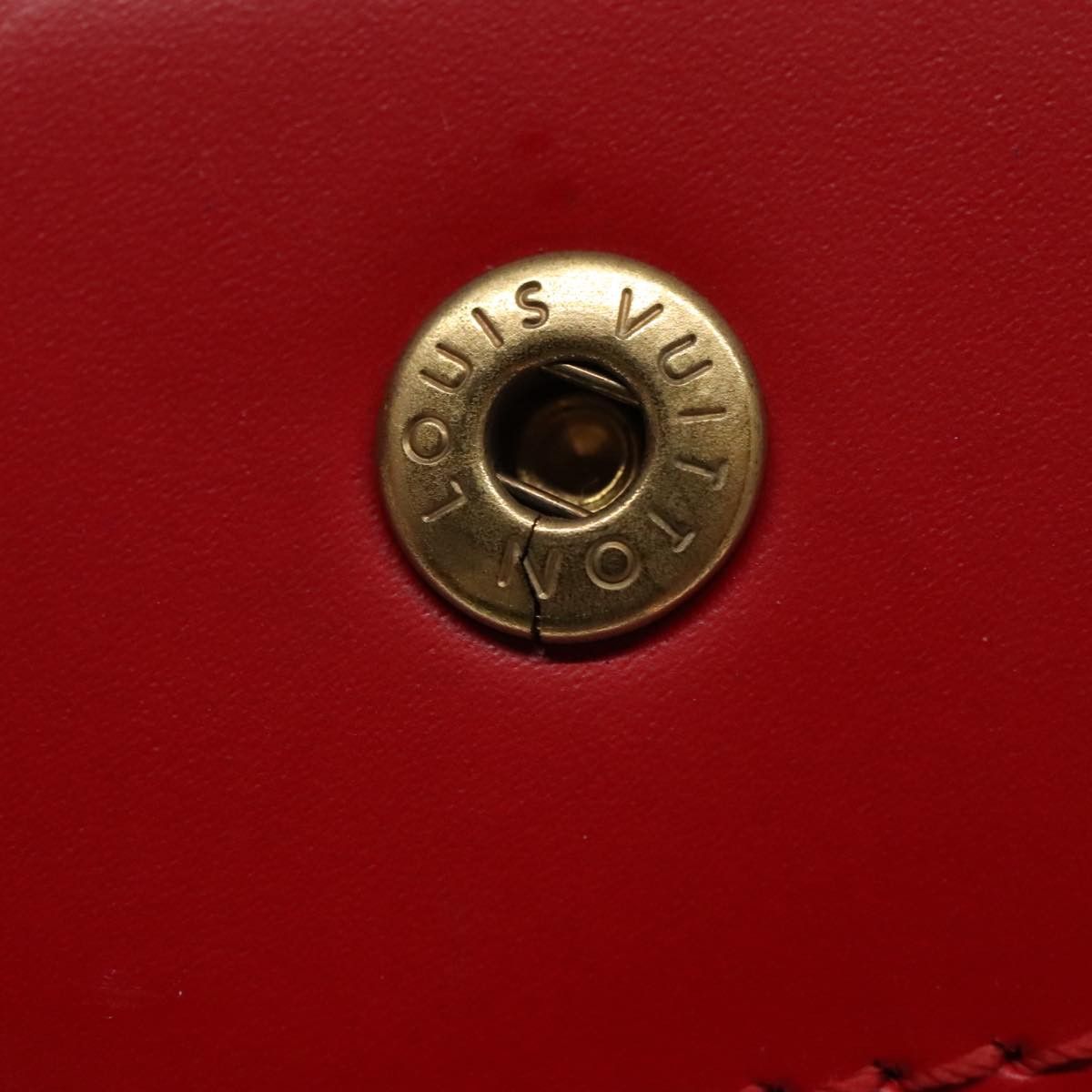 Louis Vuitton Sac D'épaule Red Leather Shoulder Bag (Pre-Owned) Size ONE SIZE - 15 Thumbnail