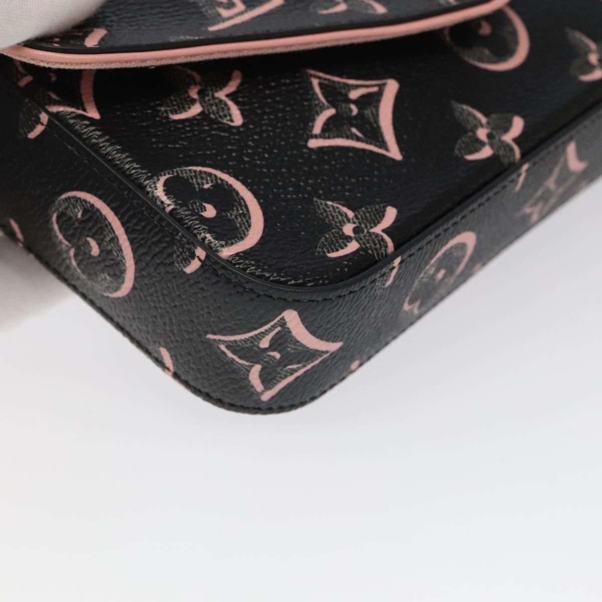 Louis Vuitton Felicie Black Canvas Clutch Bag (Pre-Owned) Size ONE SIZE - 8 Thumbnail