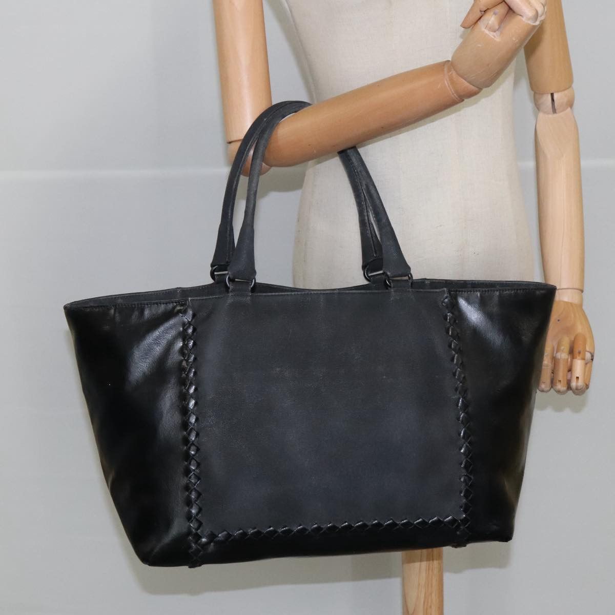 Bottega Veneta Cabas Black Leather Handbag (Pre-Owned) Size ONE SIZE - 10 Thumbnail