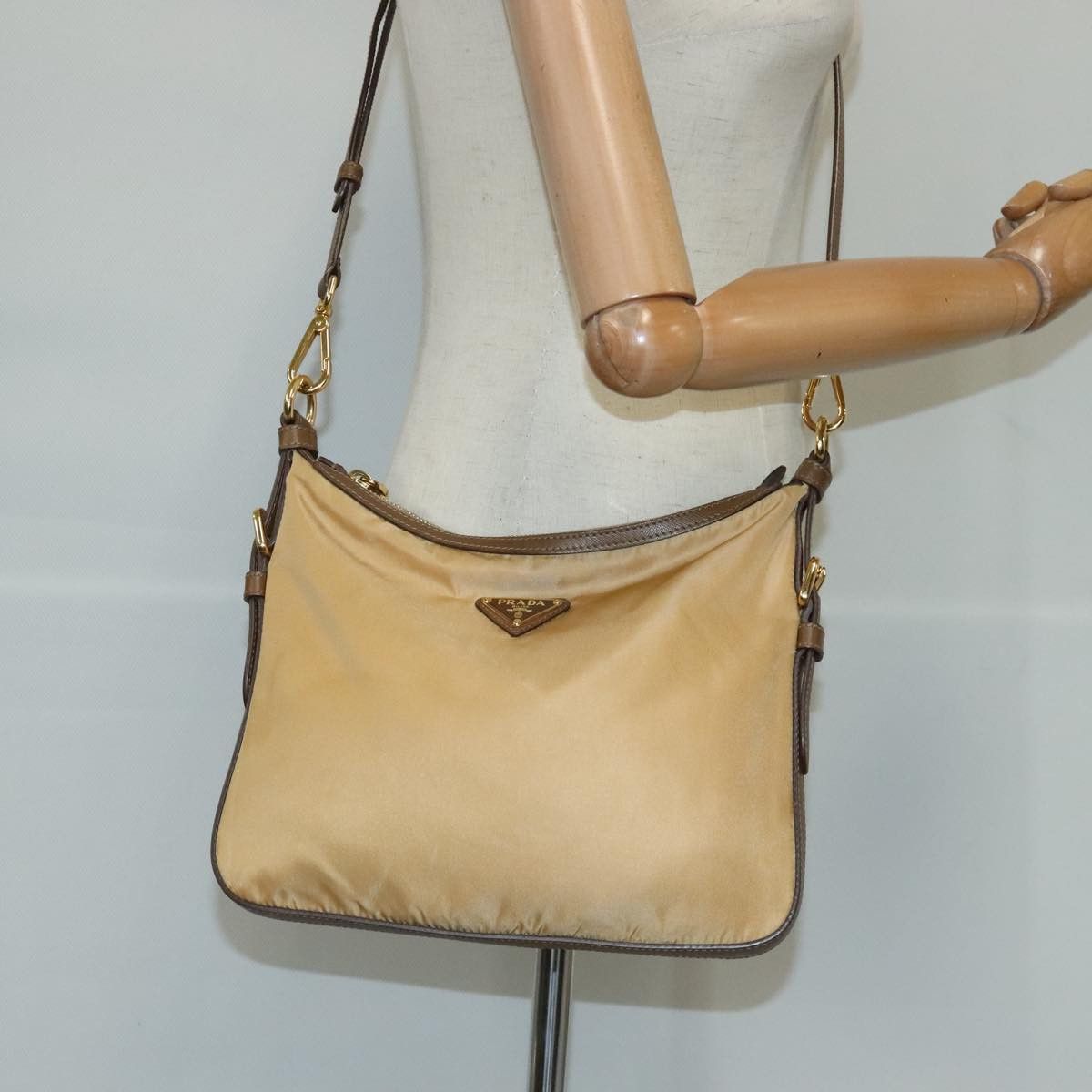 Prada Re-Nylon Beige Synthetic Shoulder Bag (Pre-Owned) Size ONE SIZE - 19 Thumbnail