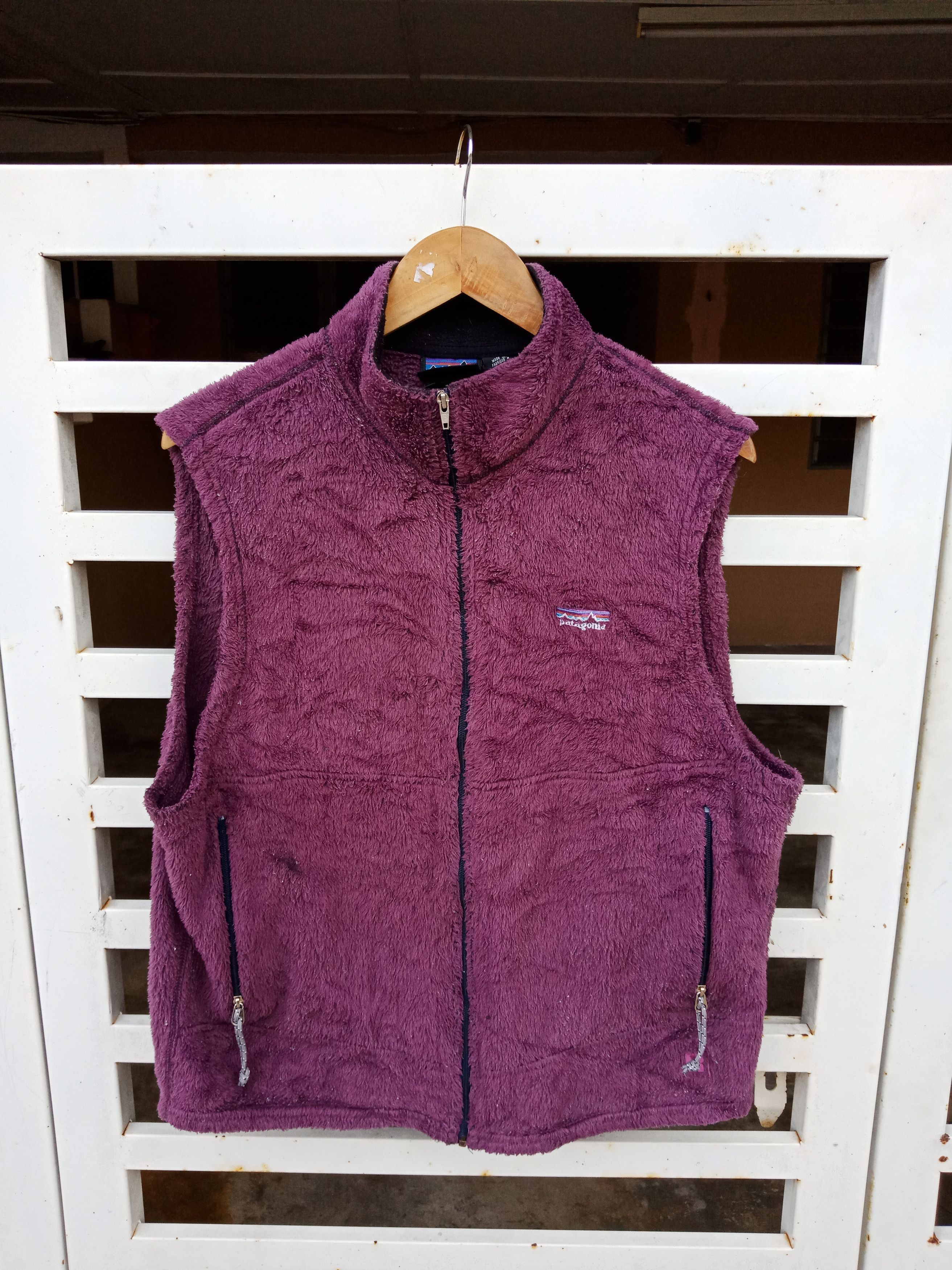 Japanese Brand × The North Face Patagonia Small Logo Sleeveless Fleece Light Jacket Size US L / EU 52-54 / 3 - 1 Thumbnail