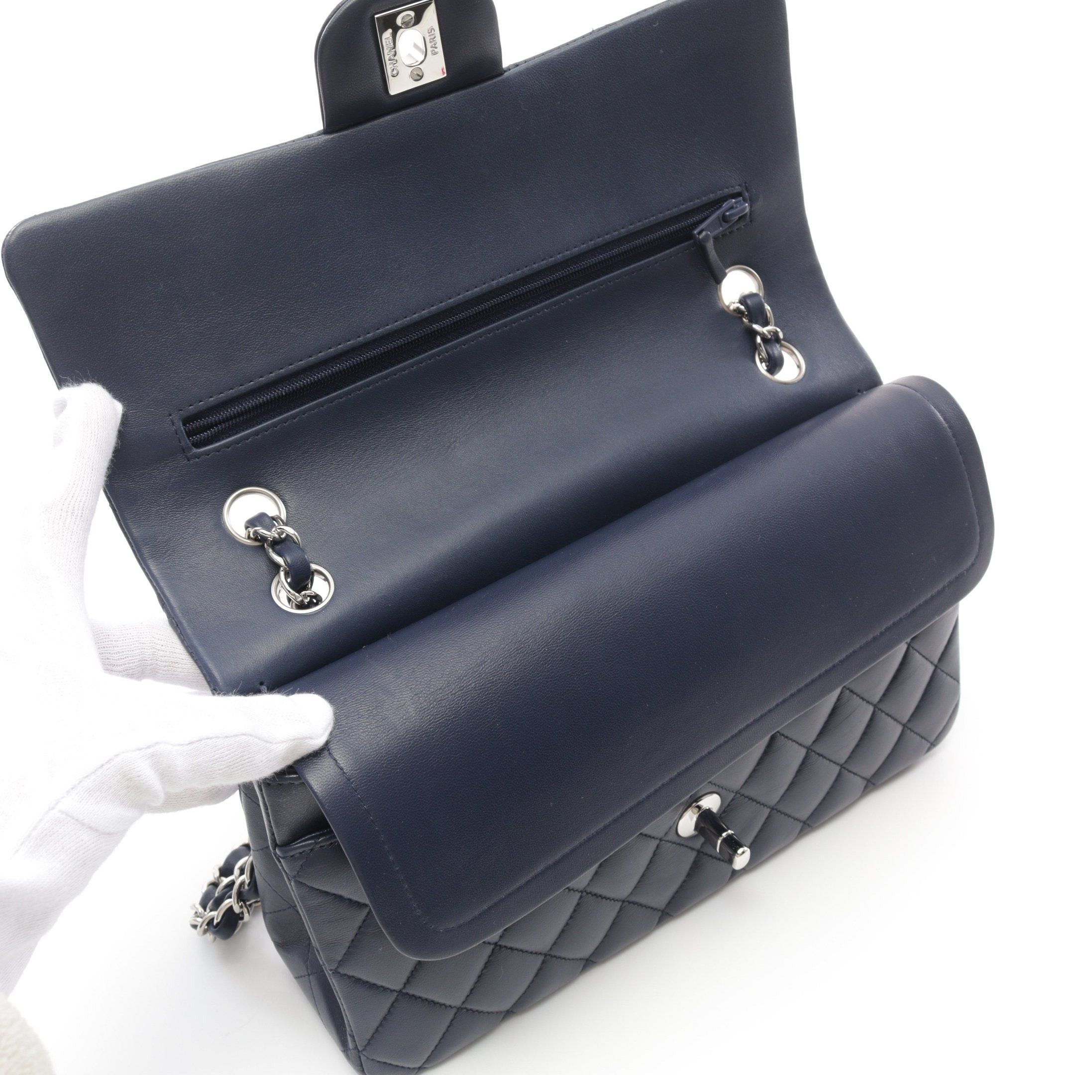 Chanel Chanel Matelasse Double Flap Chain Shoulder Bag Lambskin Navy Silver Hardware Size ONE SIZE - 6 Thumbnail