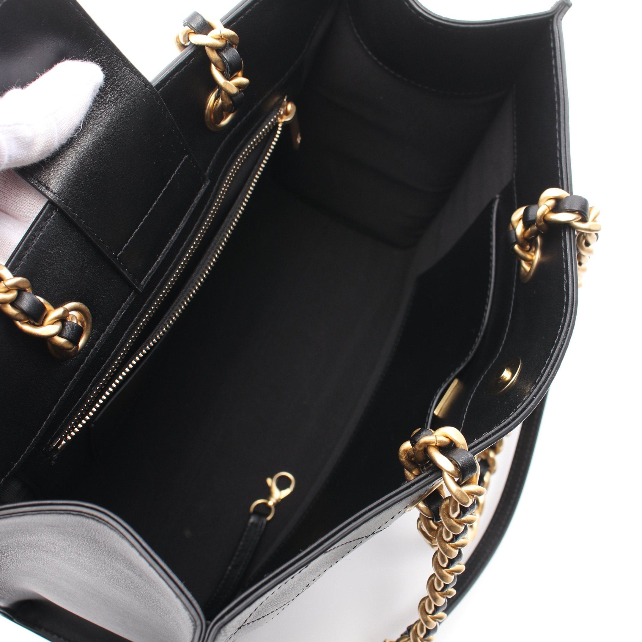Chanel Chanel Matelasse Chain Shoulder Bag Tote Lambskin Black Gold Hardware Size ONE SIZE - 3 Thumbnail