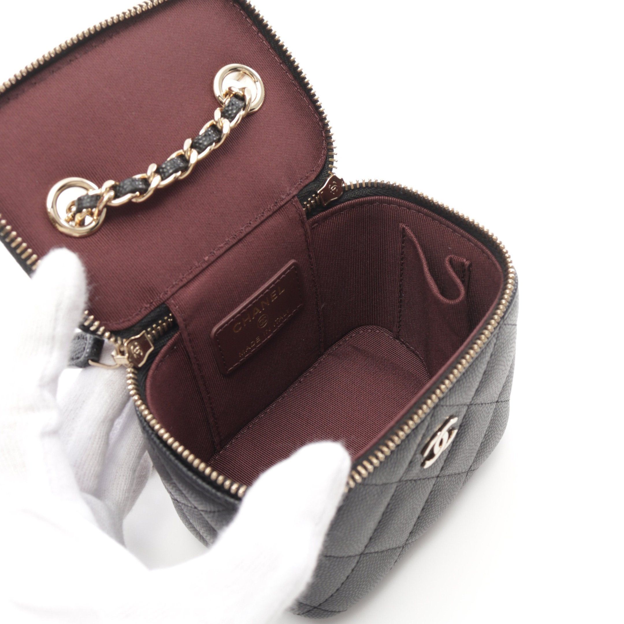 Chanel Chanel Mini Vanity Case Chain Shoulder Bag Caviar Skin Black Gold Hardware Size ONE SIZE - 3 Thumbnail