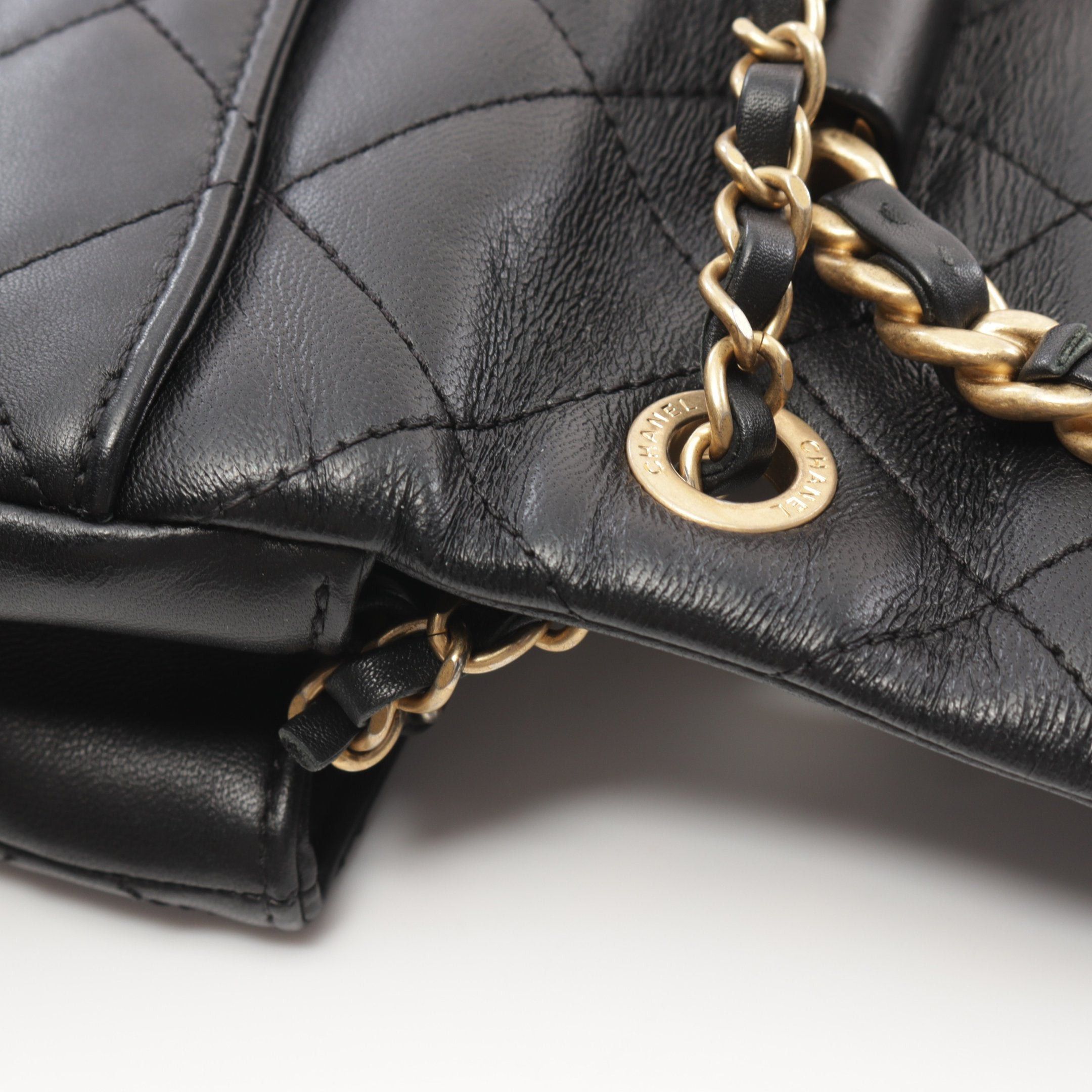 Chanel Chanel Matelasse Top Handle Handbag Lambskin Black Gold Hardware Size ONE SIZE - 8 Thumbnail