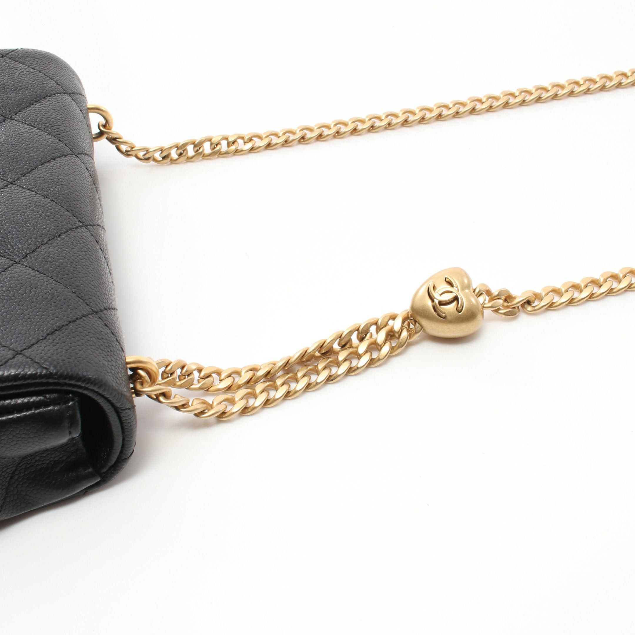 Chanel Chanel Matelasse Chain Shoulder Bag Caviar Skin Black Gold Hardware Size ONE SIZE - 6 Thumbnail