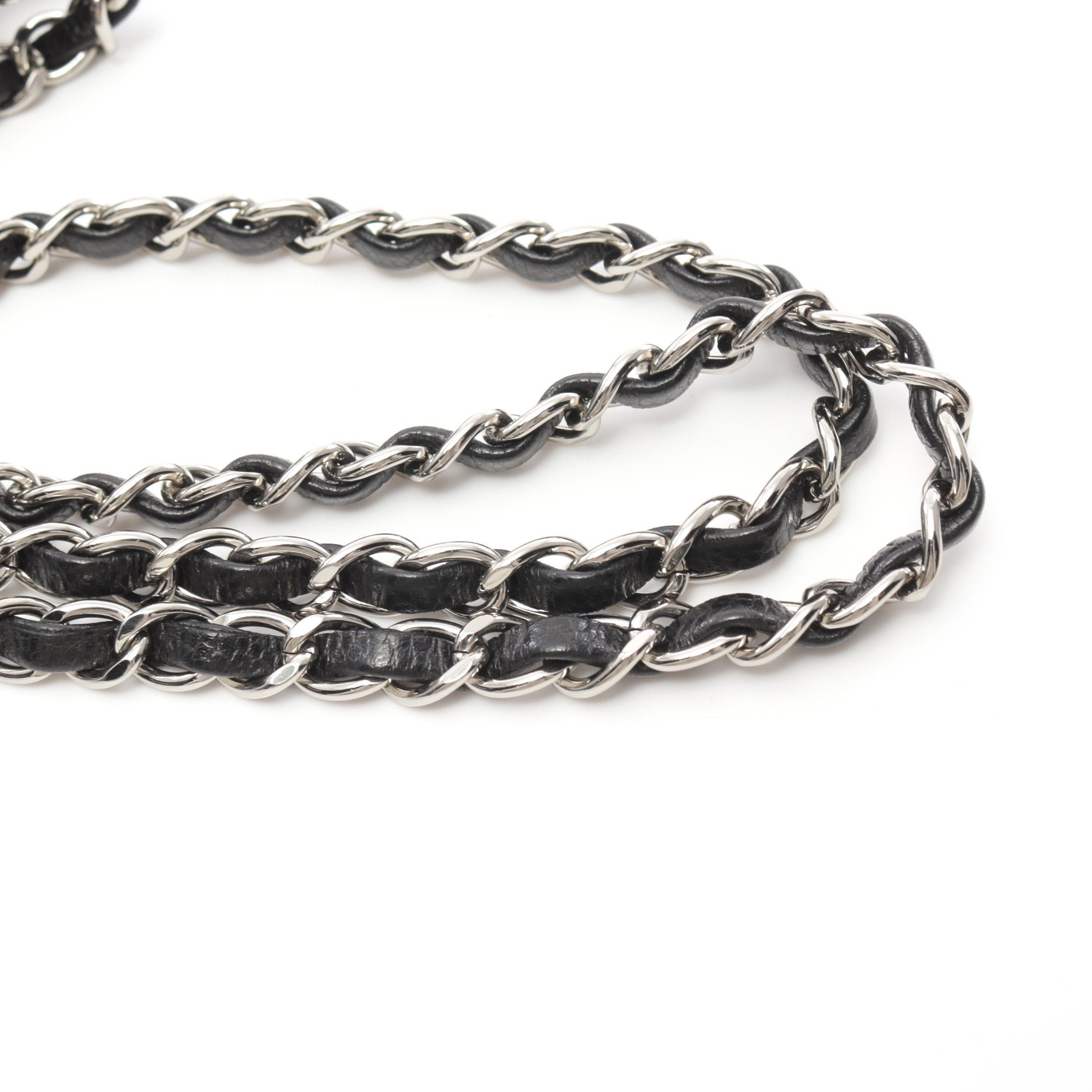 Chanel Chanel Mini Matelasse Chain Shoulder Bag Caviar Skin Black Silver Hardware Size ONE SIZE - 9 Thumbnail