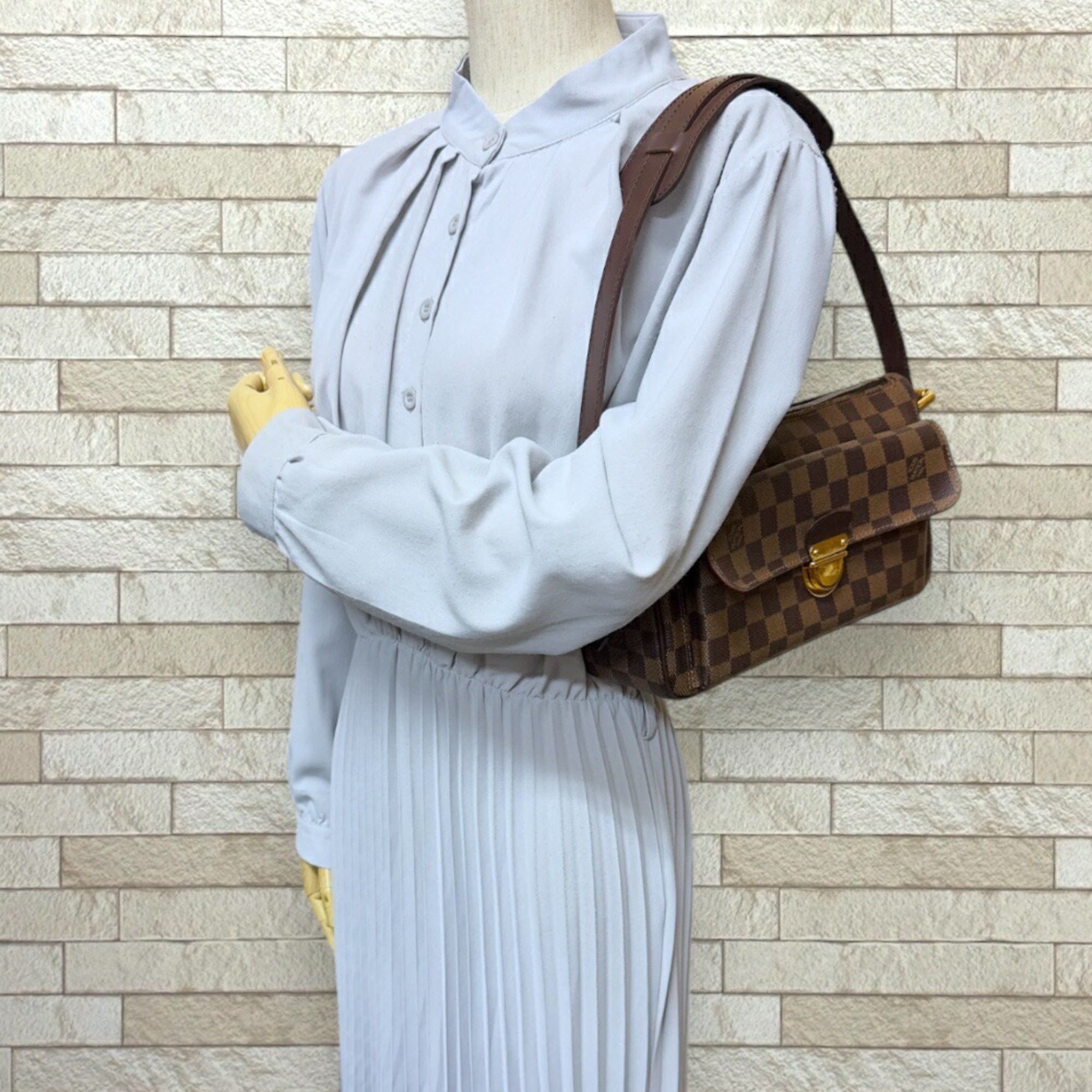 Louis Vuitton Louis Vuitton Ravello GM shoulder Size ONE SIZE - 11 Thumbnail