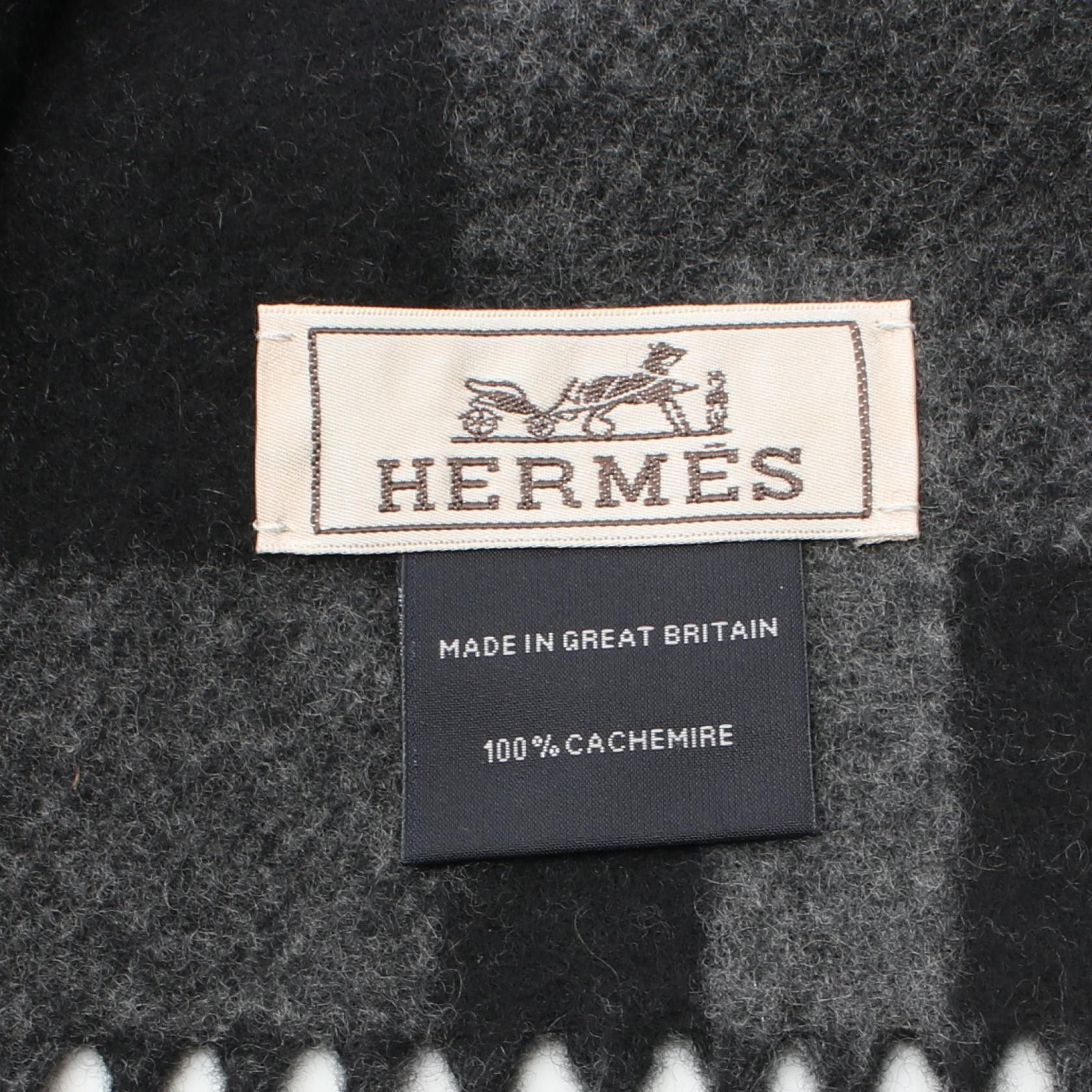 Hermes Hermes H Passant Scarf Cashmere Black Gray Size ONE SIZE - 2 Thumbnail