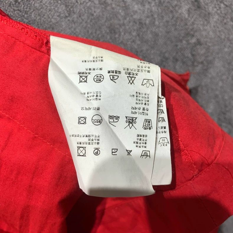 Miu Miu miumiu small red shorts Size US 40 / EU 56 - 5 Thumbnail