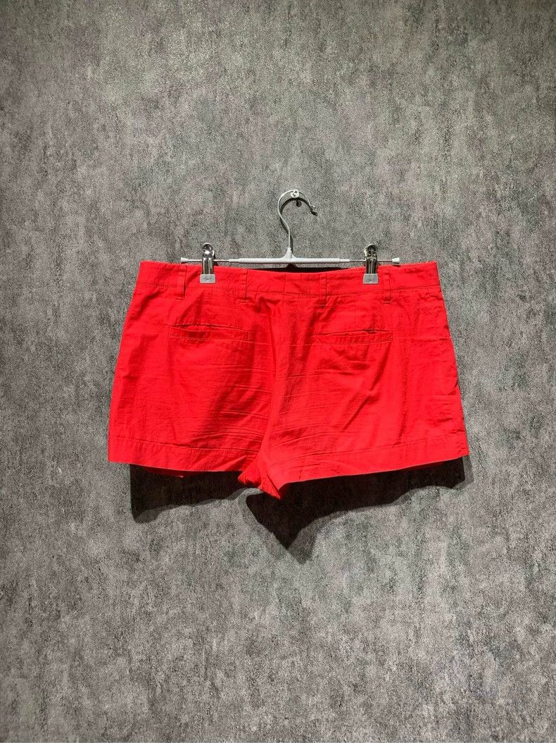 Miu Miu miumiu small red shorts Size US 40 / EU 56 - 4 Thumbnail