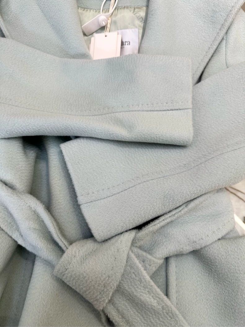 Max Mara MaxMara Lake blue hooded camel wool nightgown style overcoat Size US XL / EU 56 / 4 - 6 Thumbnail