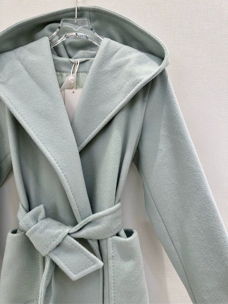 Max Mara MaxMara Lake blue hooded camel wool nightgown style overcoat Size US XL / EU 56 / 4 - 4 Thumbnail