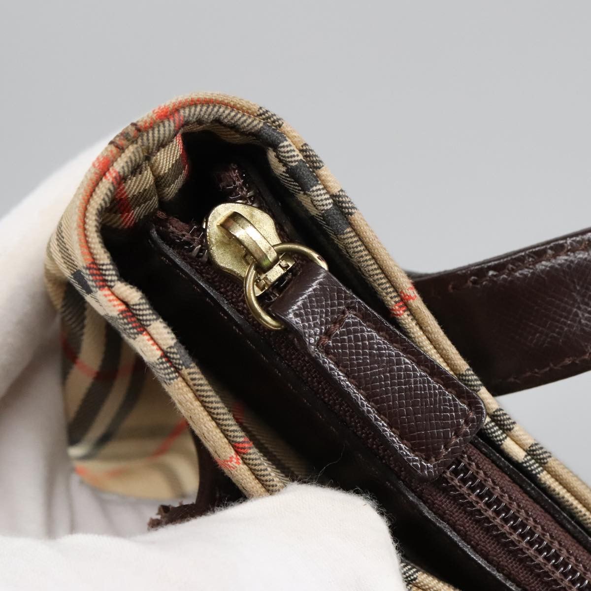 Burberry Nova Check Beige Canvas Handbag (Pre-Owned) Size ONE SIZE - 12 Thumbnail