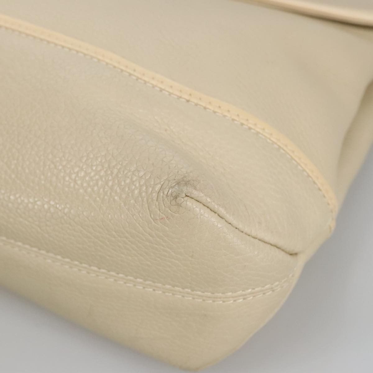 Bally Beige Leather Handbag (Pre-Owned) Size ONE SIZE - 8 Thumbnail