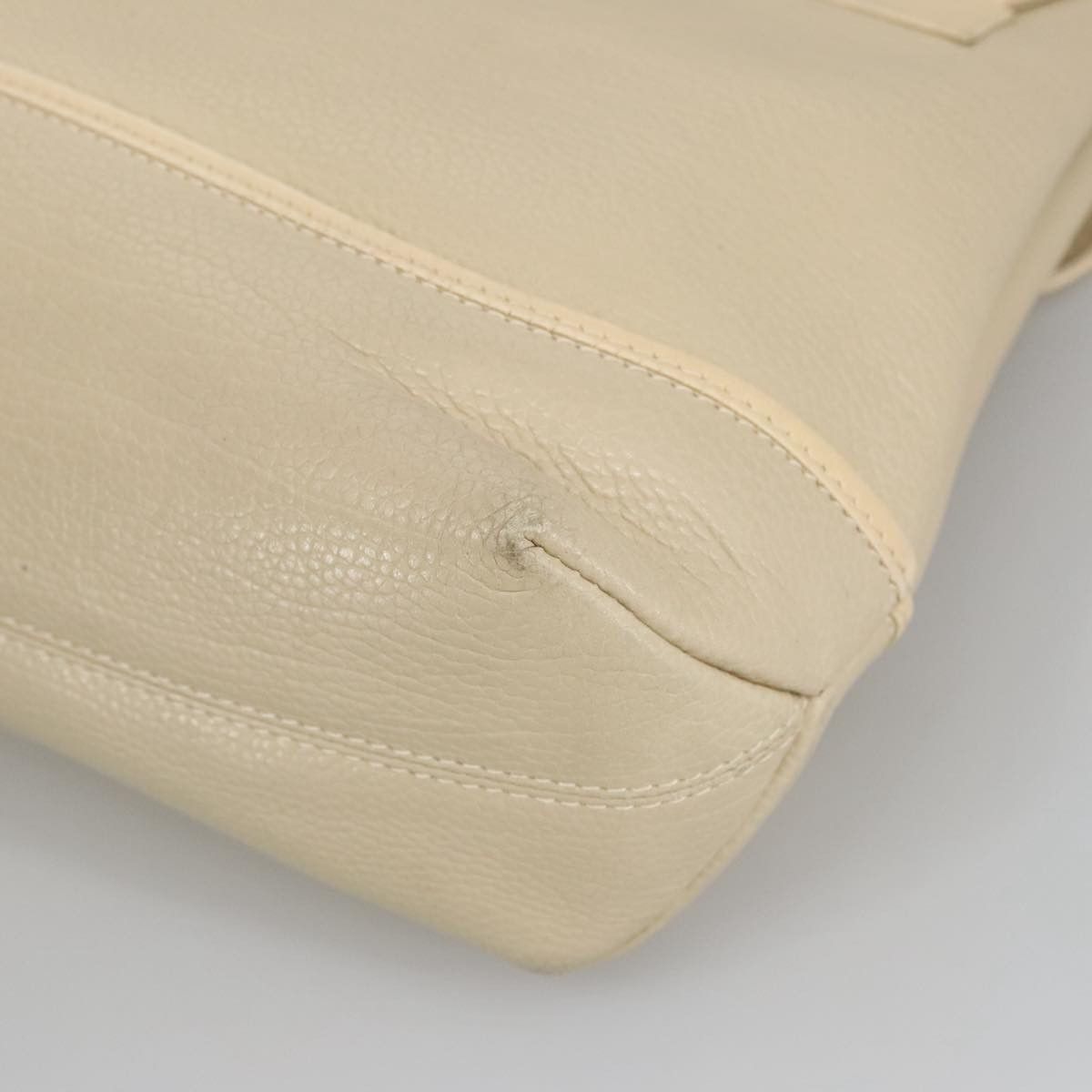 Bally Beige Leather Handbag (Pre-Owned) Size ONE SIZE - 11 Thumbnail