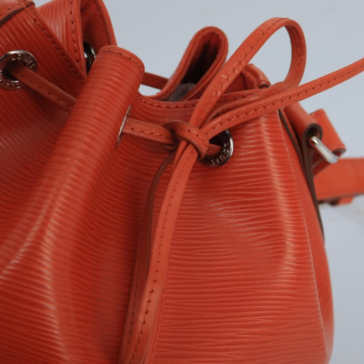 Louis Vuitton Noé Bb Orange Leather Shoulder Bag (Pre-Owned) Size ONE SIZE - 17 Thumbnail