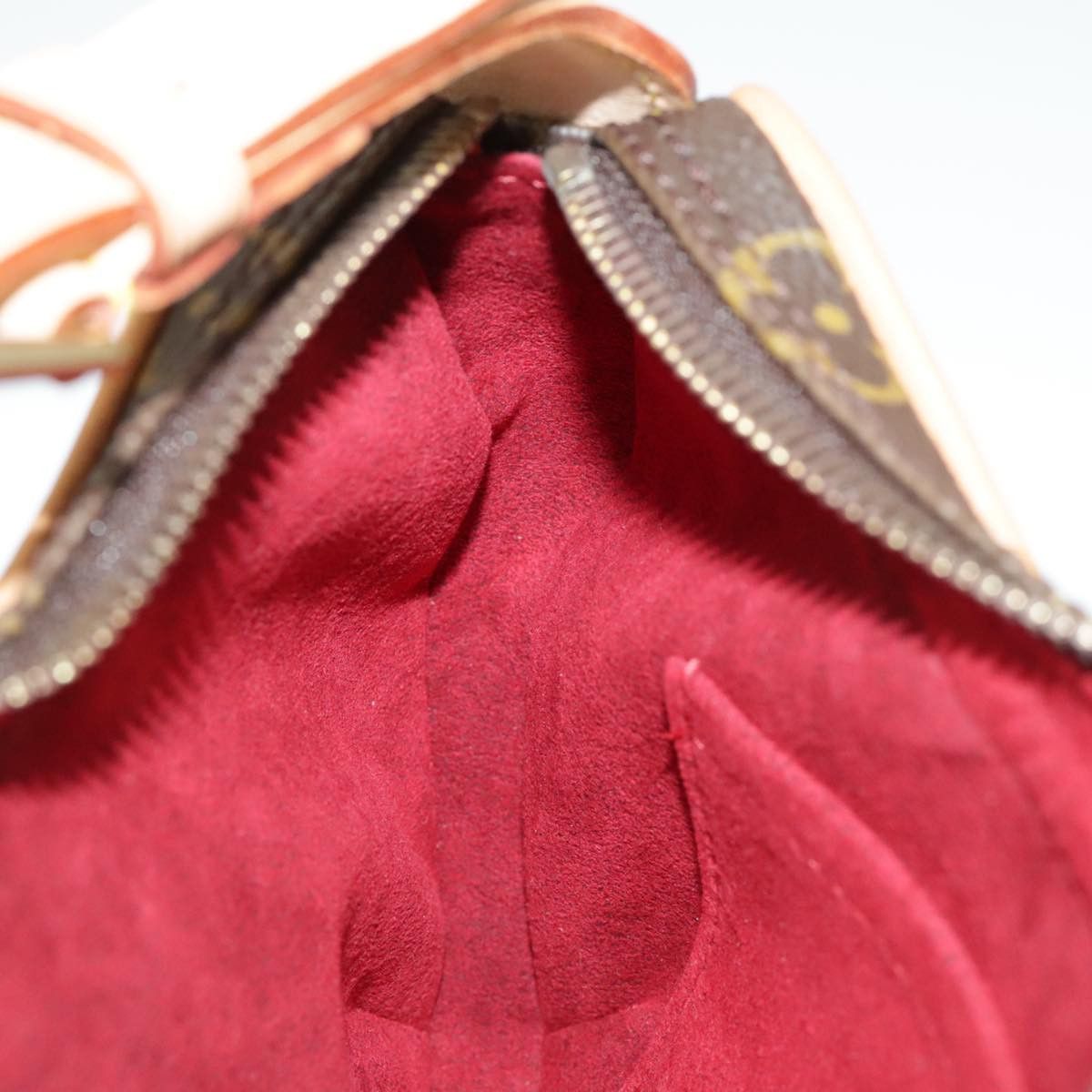 Louis Vuitton Croissant Brown Canvas Shoulder Bag (Pre-Owned) Size ONE SIZE - 17 Thumbnail