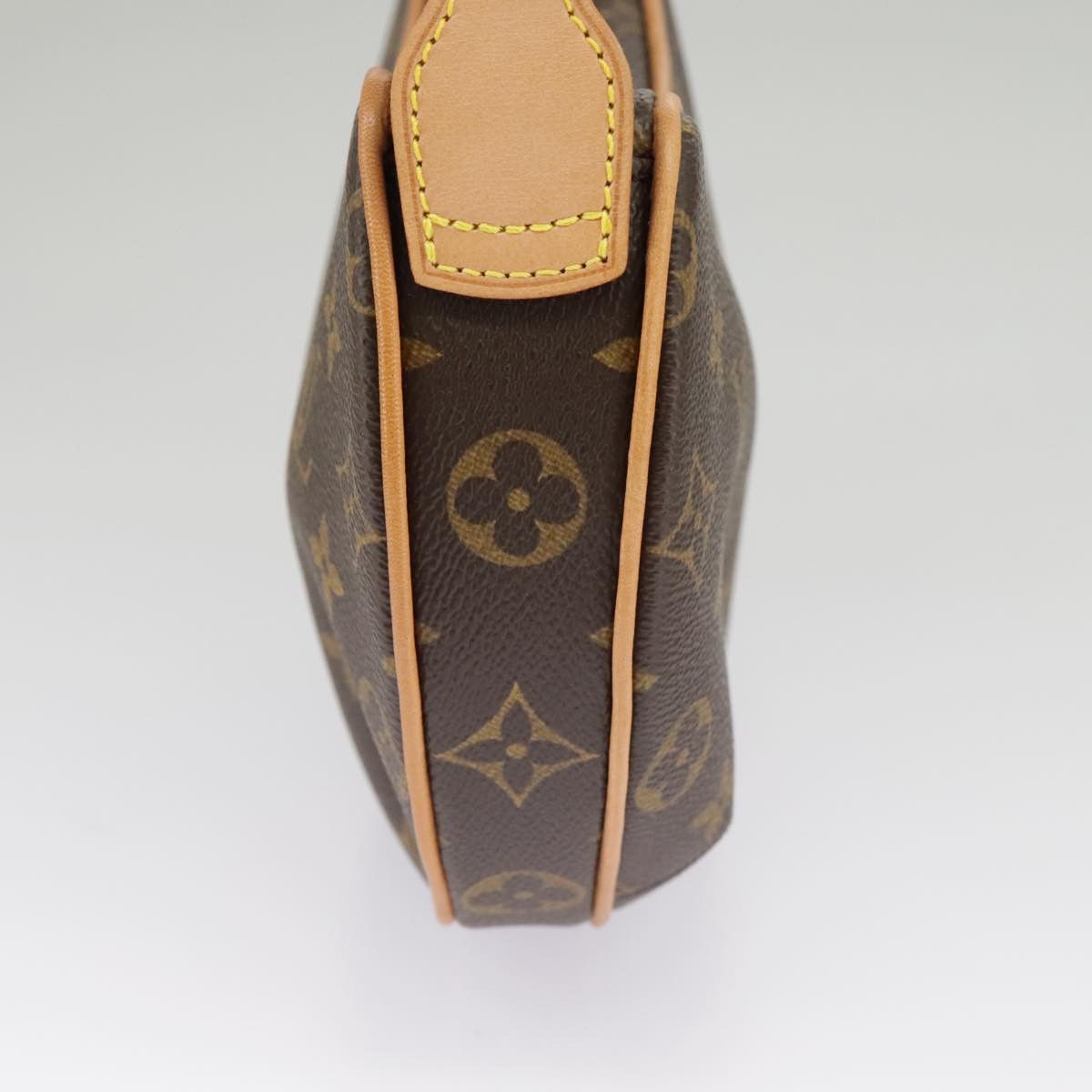 Louis Vuitton Croissant Brown Canvas Shoulder Bag (Pre-Owned) Size ONE SIZE - 4 Thumbnail